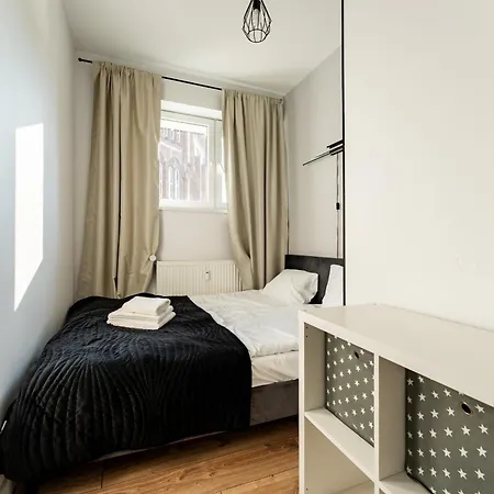 Lagiewniki Superior By Bookinghost Apartamento *